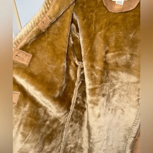 Vintage St. John's Bay Tan Faux Fur Lined Jacket Cozy Winter Coat - Picture 10 of 12
